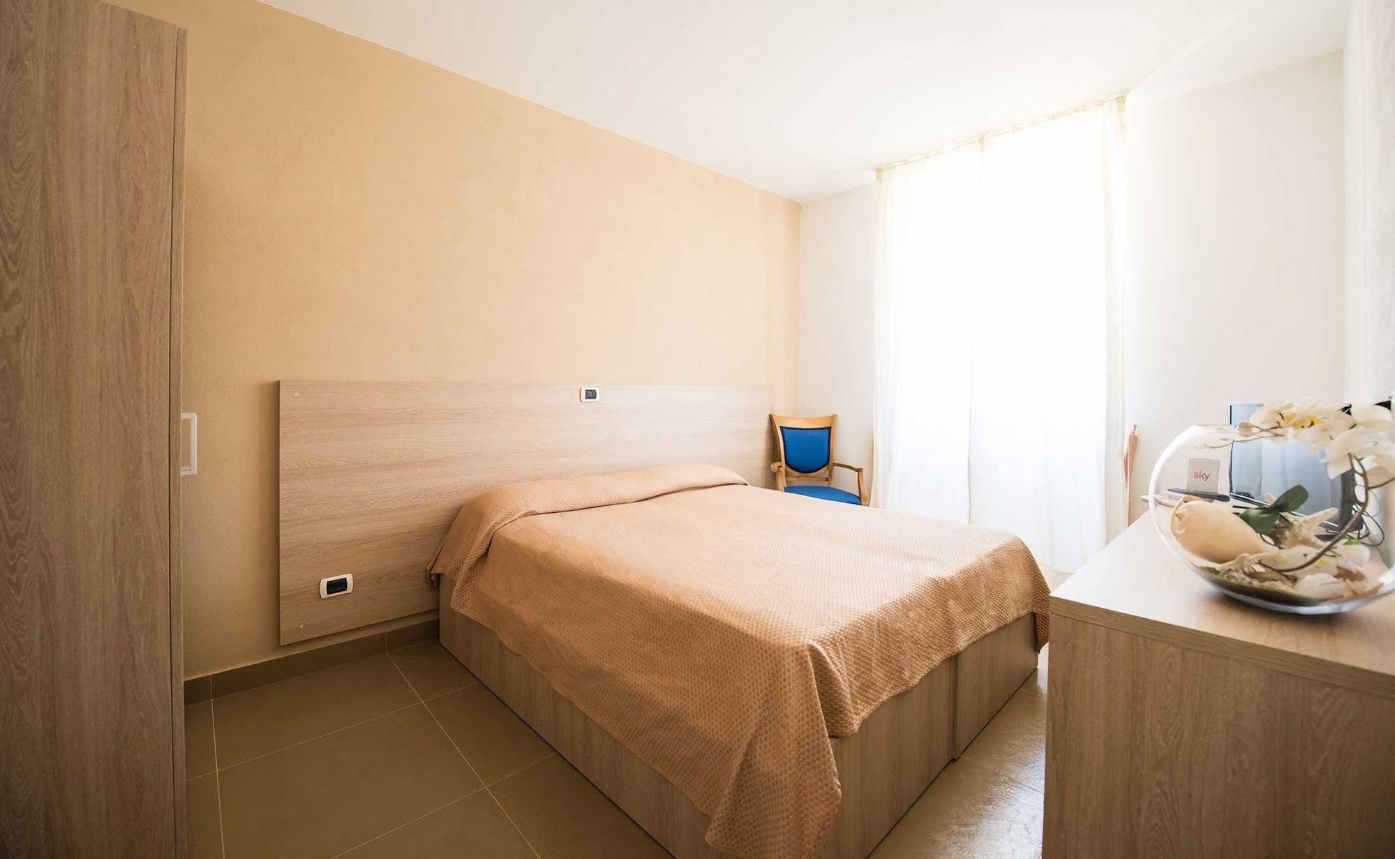 Hotel Stella Maris Terme 卡萨米乔拉泰尔梅 外观 照片